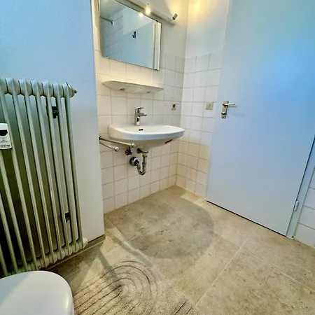 Stylisches Mit Balkon & Badewanne * Тюбинген